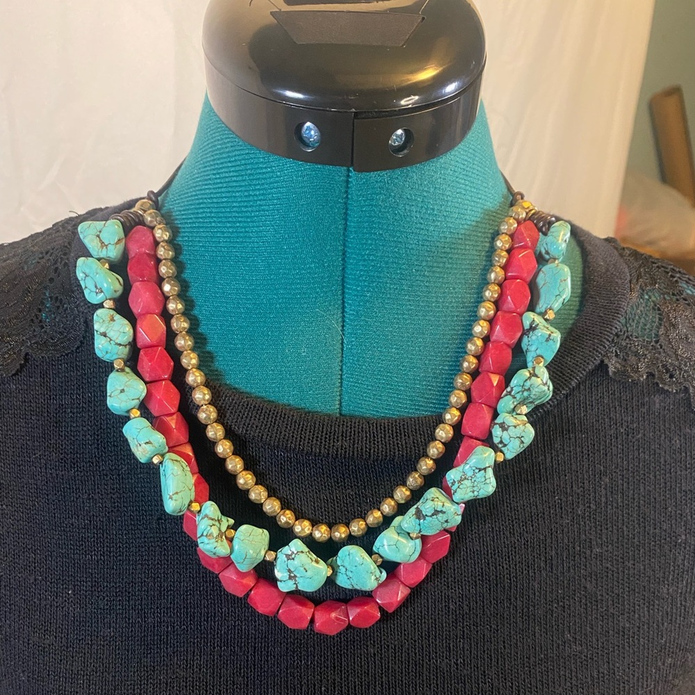 Layered chunky necklace